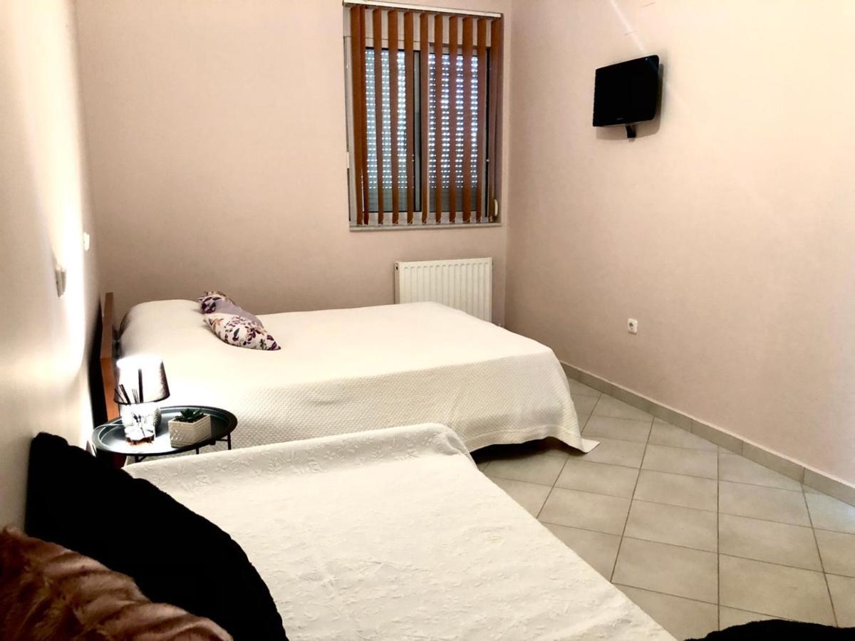 Appartement Αquaview à Gythio Extérieur photo